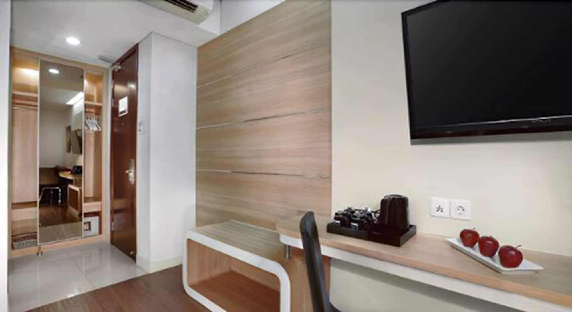 Hotel Neo Gubeng By Aston Sorabaya Extérieur photo