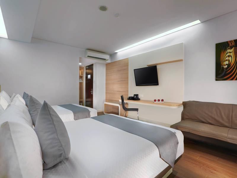 Hotel Neo Gubeng By Aston Sorabaya Extérieur photo