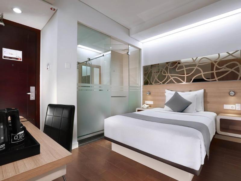 Hotel Neo Gubeng By Aston Sorabaya Extérieur photo